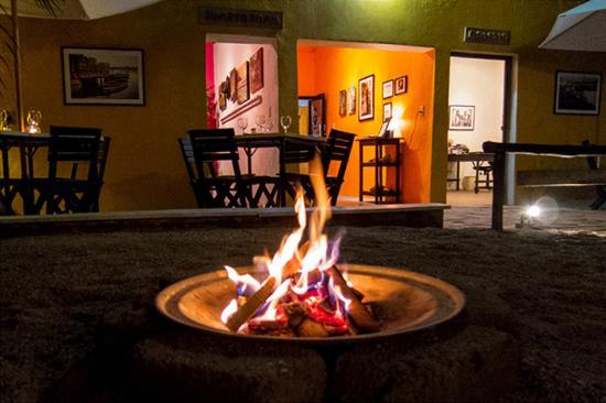 Barra Galeria de Arte & Restaurant